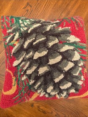 Grandinroad Wool Pinecone Pillow 16"